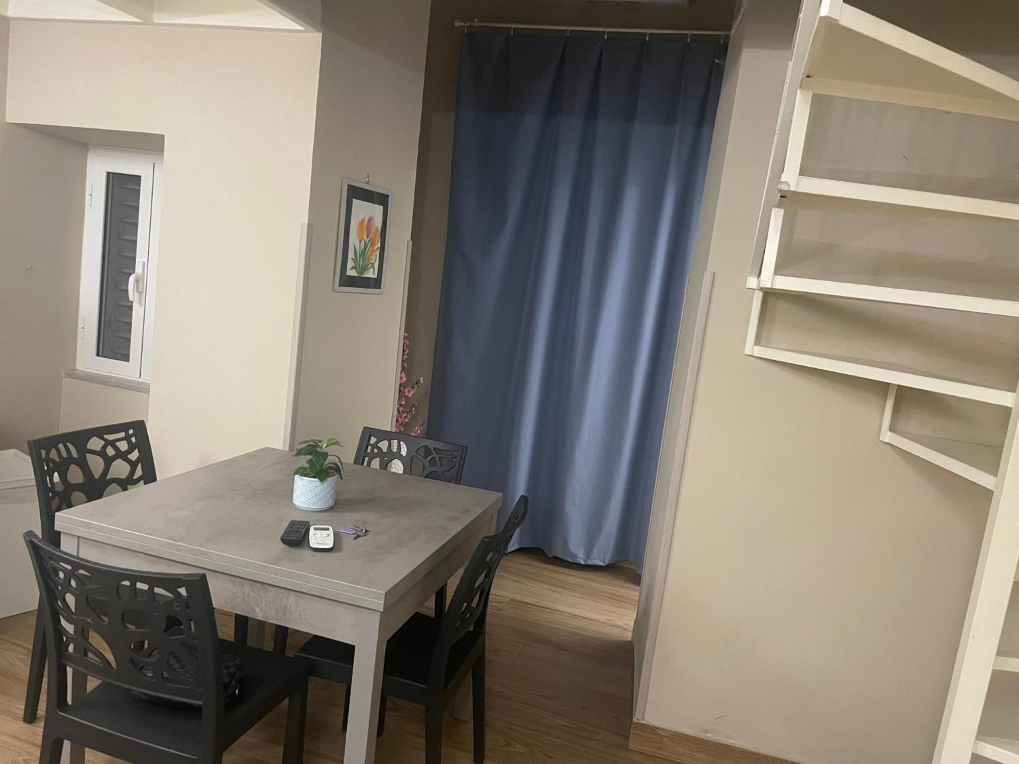 Sottosopra Appartement Napels